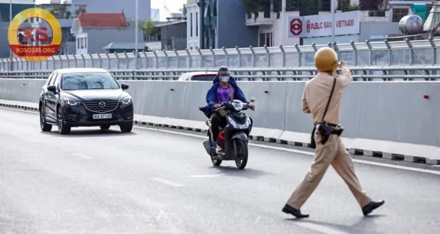 Mơ đi xe máy nên chọn con số tương ứng với tình huống mơ để đánh.